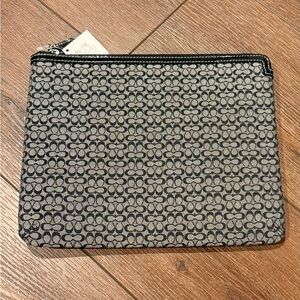 Coach Signature Tablet Holder Ipad Holder Pouch NWT